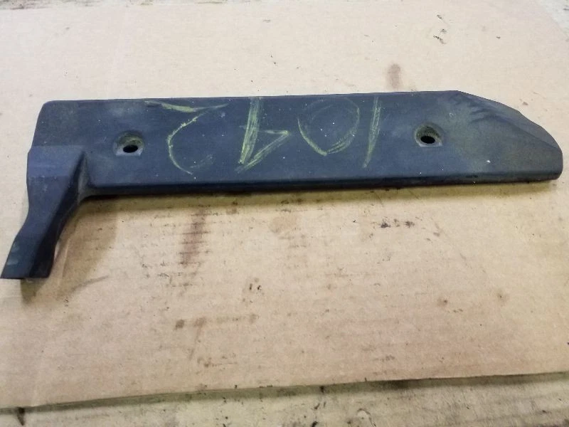 Right Valve Cover Spark Plug Trim Cover | Fits 92 93 Mercedes Benz 500SEL - Image 1 of 4