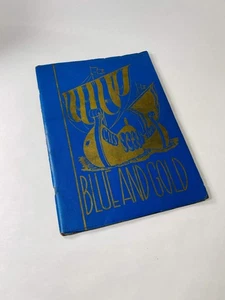 Cadillac High School yearbook circa 1941 Vintage Michigan yearbook. Annual year - Bild 1 von 9