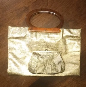 Vintage Gold Lame Fold Over Purse Amber Lucite Handle & Lame Kisslock Bag - Picture 1 of 13