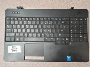 Reposamanos Dell Latitude E5540 genuino con teclado y panel táctil - Imagen 1 de 2
