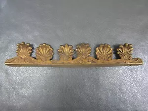 Antique ornate cast gilt brass or bronze furniture pediment mount spare part - Picture 1 of 5