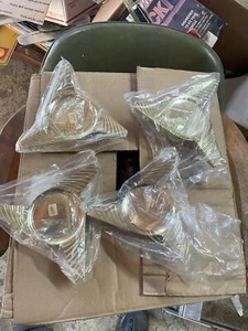 VINTAGE NOS SPINNER CENTER CAPS 3 Bar Spinner Tri Bar GOLD HOT/RAT ROD SET OF 4! - Picture 1 of 9