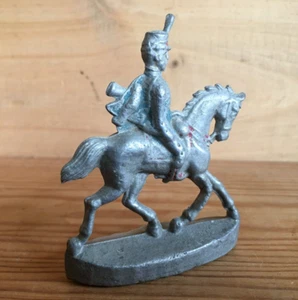 Cavalier hussard à cheval en aluminium, Quiralu ou autre. - Picture 1 of 13