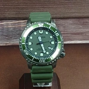 Reloj analógico para hombre CITIZEN Promaster BN0157-11X esfera verde solar de Japón - Imagen 1 de 9