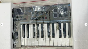 Nektar Impact LX25+ Programmable 25-Key USB MIDI Keyboard Controller Black - Picture 1 of 6
