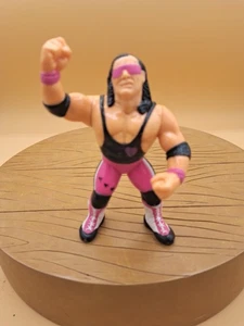 WWF Hasbro Bret "The Hitman" Hart Purple Heart Wrestling 1991 Rare PAINT WEAR - Bild 1 von 5