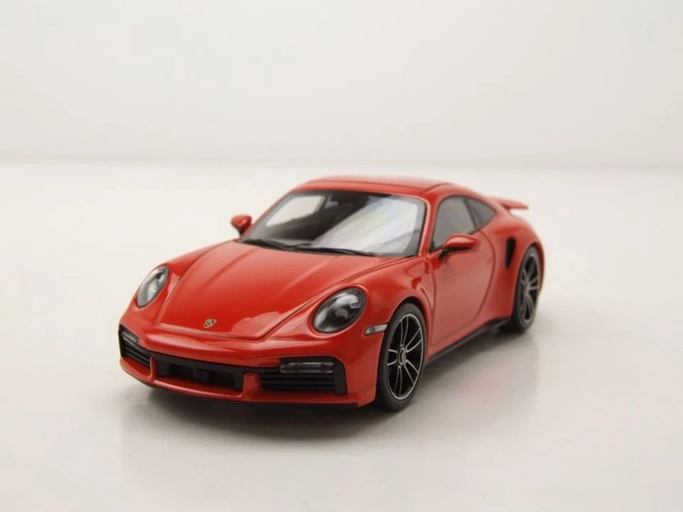 PORSCHE 911 992 TURBO S COUPE 2020 ARANCIONE LAVE MINICHAMPS 410069476 1 43