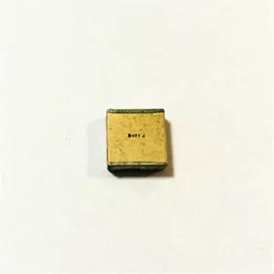 Condensadores de alta potencia de RF multicapa de porcelana ATC 100E471 470pF MLC - Imagen 1 de 3