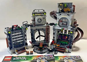 Lego TMNT Turtle Tair Invasion 79117 completo di manuali senza scatola no minifigure - Foto 1 di 24