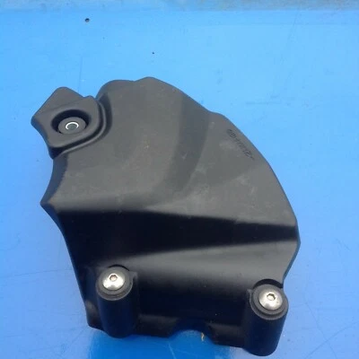 CUBIERTA PIÑÓN DELANTERO SUZUKI DL650 L3 2013 V-STROM EXCELENTE ESTADO Foto 1 de 3