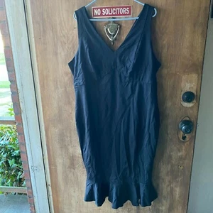 TORRID BLACK PREMIUM PONTE FLOUNCE DRESS sz 20 - Picture 1 of 5