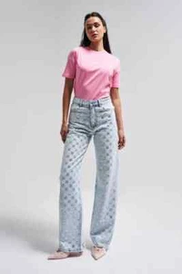 Womens Straight Fit Jeans with Crystal Stud Flower Details –Sparkly Jean - Bild 1 von 7