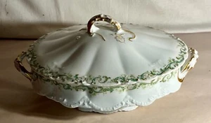 Haviland Limoges France Schleiger 171 grüne Schnörkel oval bedeckt Gemüseschale - Bild 1 von 2