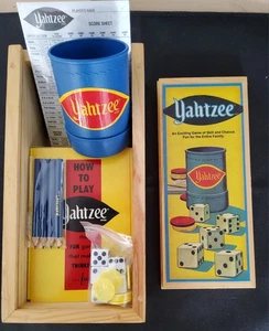 Vintage Yahtzee Dice Family Game In Wood Box 2004 Parker Brothers Hasbro - Picture 1 of 10