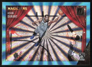 Kevin Durant 2021 Donruss Magicians # 7 Teal Holo inserto laser Oklahoma City Thu - Foto 1 di 1