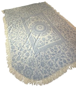 Copriletto Vintage Bates Queen Elizabeth Blu Matelasse Doppia Frangia Coperta RARO - Foto 1 di 9
