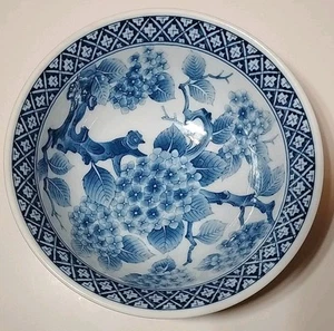 Seikatsu Porcelain Japanese Bowl Garden Flowers & Bonsai Blue White 6" Vintage - Picture 1 of 3