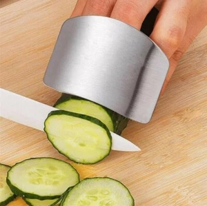 Kitchen Finger Hand Protector Guard Stainless Steel Chop Slice Shield Cook Tool - Picture 1 of 8