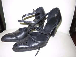 Beautiful Via Spiga Black Pumps 6.5 - Picture 1 of 4