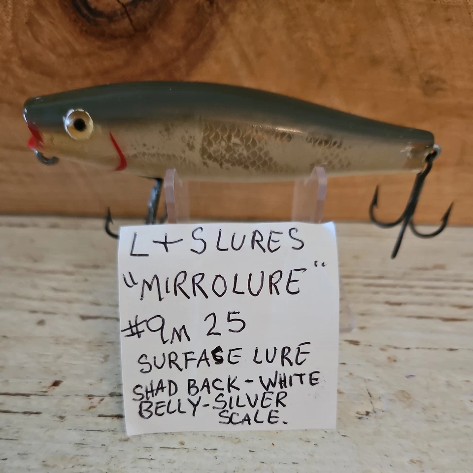 Vtg L&S "MIRROLURE" #9M-25. Shad Back-White Belly-Silver Scale color. Floater.  - Image 1 of 4