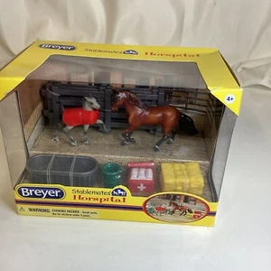 Breyer Stablemates Horspital neu im Karton - Bild 1 von 7