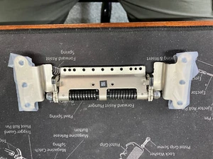 iMac 27" 2014 stand spring connector - Photo 1/2