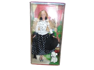 2003 Talk of the Town Barbie With The Dog New in Box!! - Bild 1 von 2
