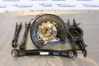 2020 CHEVROLET CAMARO SS VERT 6.2L OEM AUTO LH DRIVER REAR SPINDLE & ARMS #1306 - Image 1 of 4
