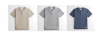 HOLLISTER TRIO DE CAMISAS DE ALGODÃO TAMANHO M - CORES BRONZEADO, CINZA E AZUL - Imagem 1 de 4