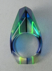 Seltener MCM Retro 1960er klobiger laminierter klarer blau grün großer Plexiglas Ring 6,75 - Bild 1 von 11