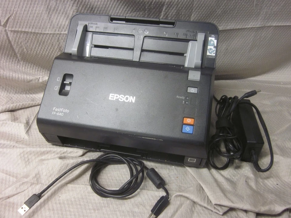 Epson FastFoto FF-640 High-Speed Photo Scanner - Works Great - Image 1 of 4