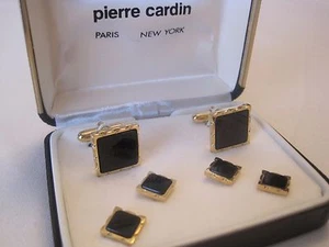 Pierre Cardin Cufflinks & Studs - Scalloped Edge Detail, Gold-Tone & Onyx - Picture 1 of 10