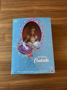 Walt Disney Cinderella Doll (Signature Collection) 1998 19660 NRFB