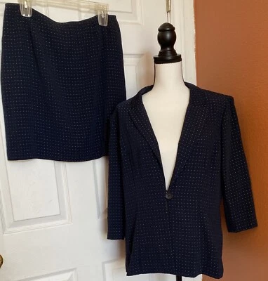 TRAJE CHAQUETA Y FALDA ESCARLATA VINTAGE NEGRO CON PEQUEÑOS PUNTOS ROSAS TALLA 14 Foto 1 de 4