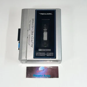 Walkman Realistic Lecteur Cassette Model SCP-19 Hors Service Loose Retro - Picture 1 of 10