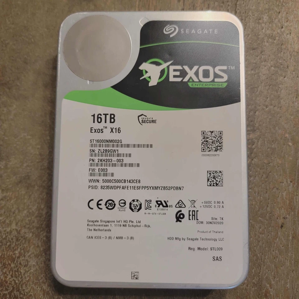 Seagate ST16000NM002G Exos X16 16 TB 7,2 K SAS 12 Gb/s 512e/4Kn 256 MB 3,5" HDD - Immagine 1 di 1