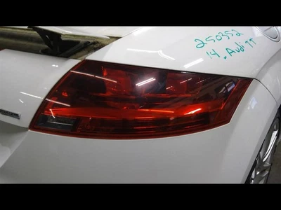 Luz trasera de pasajero roja carcasa color Opt 8SD para 08-15 AUDI TT 1656732 Foto 1 de 4