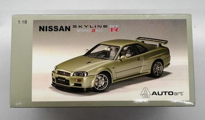 NISSAN SKYLINE (Millennium Jade) Modelo Nº 7338 AUTOart de JAPÓN Foto 1 de 4