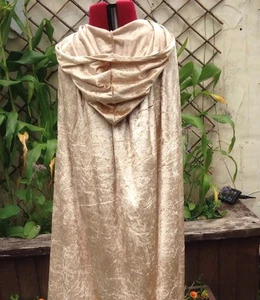 childs gold coloured crushed velvet cloak with hood princess fantasy (p64) - Picture 1 of 3