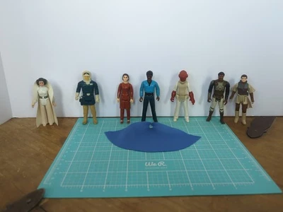 ¡Lote vintage de Star Wars 77-83! Princesa Leia 1977 con capa de vinilo original. Leer Foto 1 de 4