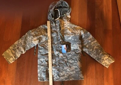 JUNIOR WATER PROOF PARKA  TRU SPEC   CAMOUFLAGE STYLE EXCELLENT CONDITION - Image 1 of 4