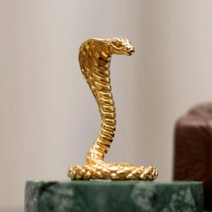 Schlange Symbol 2025 vergoldet Messing Pandora Figur grüner Marmorsockel elegantes Dekor - Bild 1 von 5