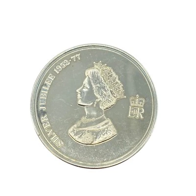 Moneda Conmemorativa Jubileo de Plata Reina Isabel II Hampton Court 1952-77 Foto 1 de 4