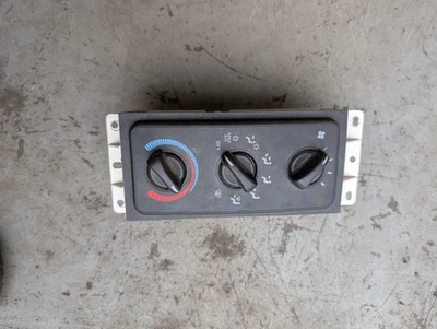 2000 Dodge Durango Heater AC Climate Control Fan Speed Switch OEM P/N 55055665AD - Image 1 of 3