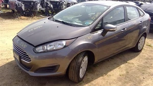 Wash Reservoir Sedan Fits 11-19 FIESTA 769850 - Picture 1 of 12
