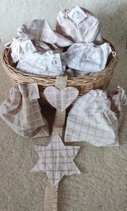 ** Adventskalender gefüllt ~ mit Stoffen  + Nähzubehör ** - Bild 1 von 5