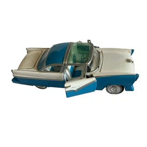 1956 Ford Crown Victoria Rollwagen von Arco Products blau weiß Oldtimer Auto - Bild 1 von 17