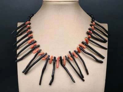 Collana donna girocollo corallo rosso di Sardegna e corallo nero argento 925 - Immagine 1 di 4