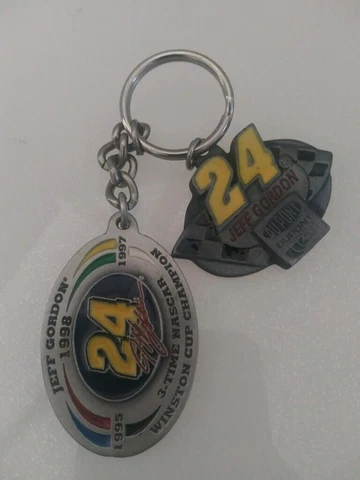 Jeff Gordon Key Rings (2) Cover
