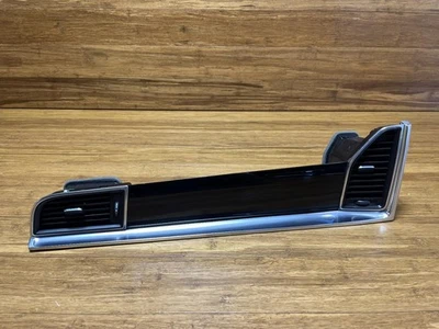 Tapicería delantera derecha Porsche Macan 2015-2018 con ventilación de aire 95B857224 OEM *NOTA* Foto 1 de 4